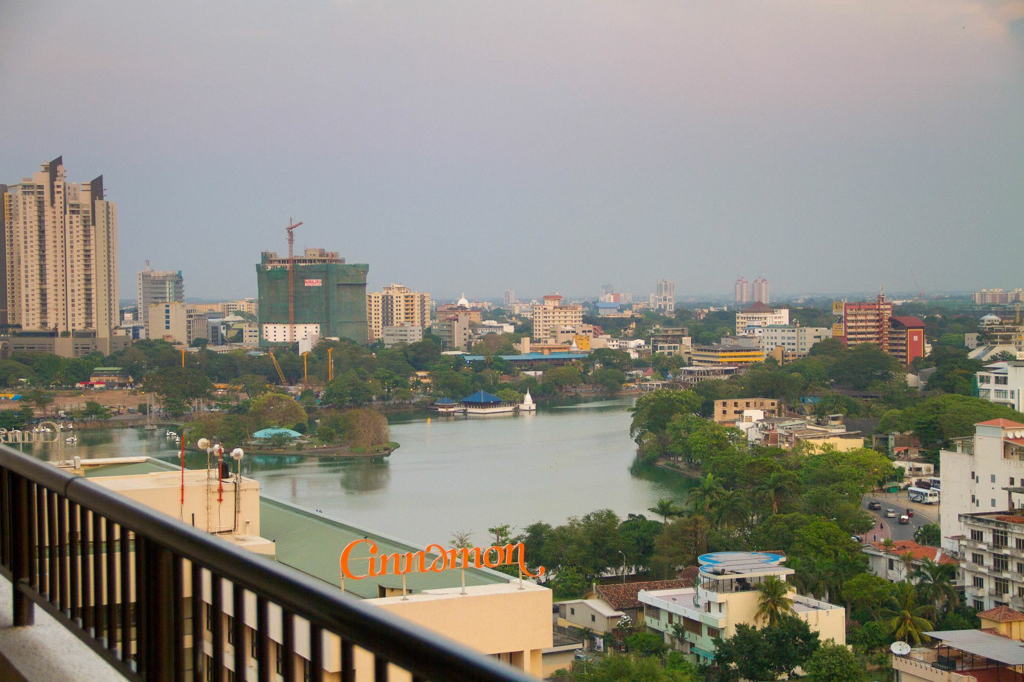 Appartamento Crescat Residencies Colombo Esterno foto