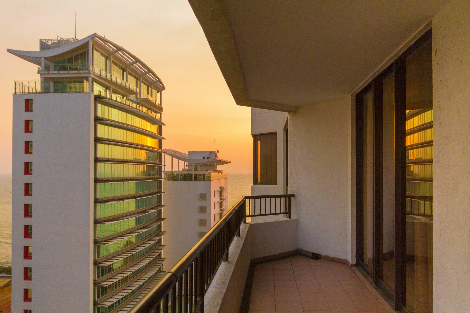 Appartamento Crescat Residencies Colombo Esterno foto